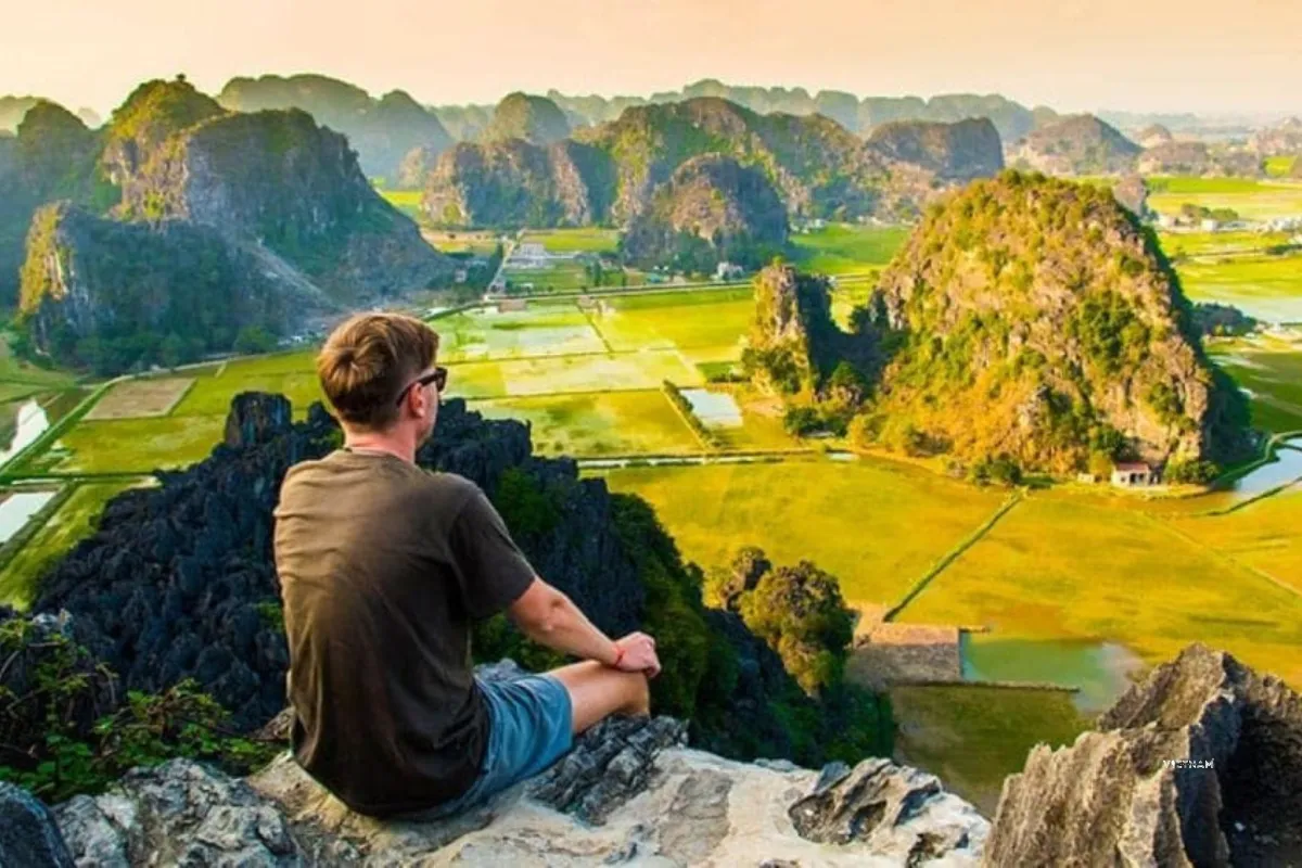 Mua Cave viewpoint overlooking Tam Coc river and rice fields