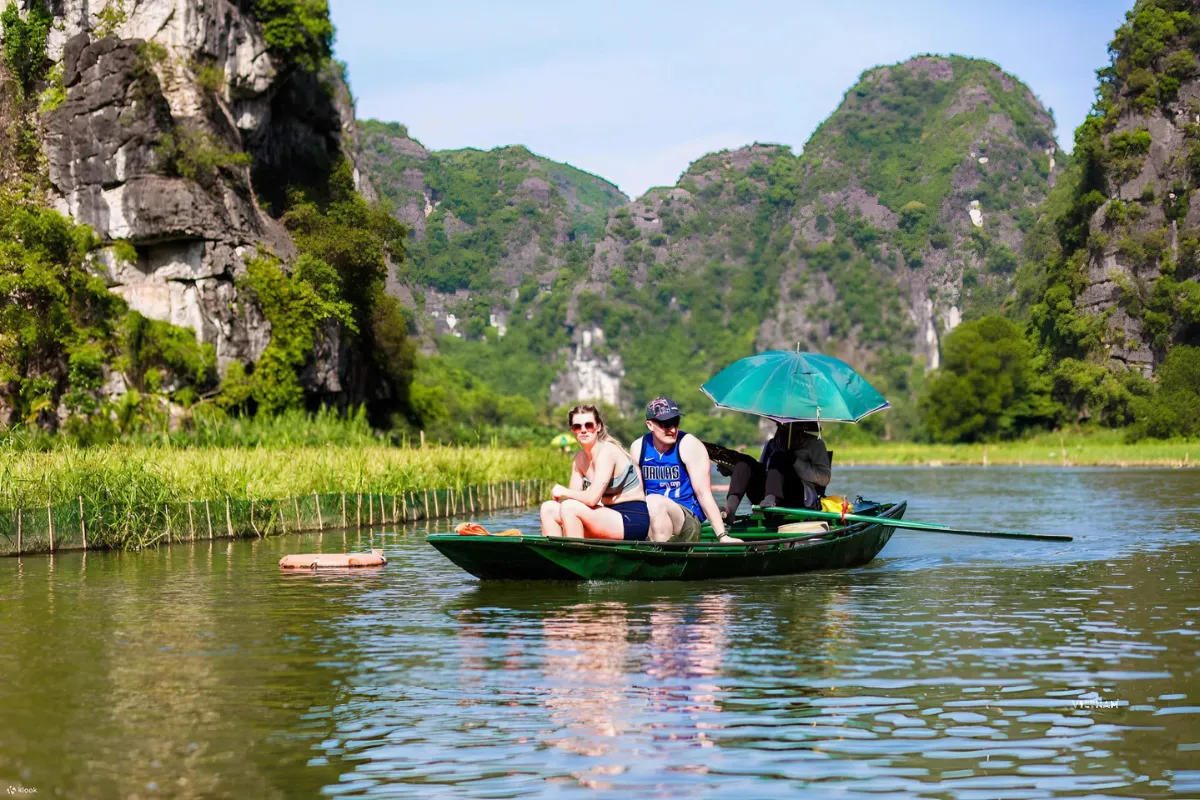 Tam Coc Discovery Tour | Explore Bai Dinh Pagoda | Mua CaveViewpoint Private Tam Coc one day tour entering limestone cave