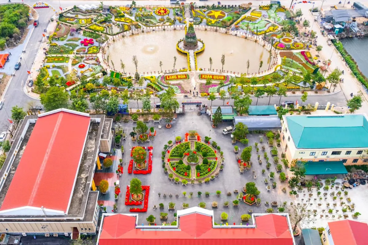 Xuan Quan Flower Village