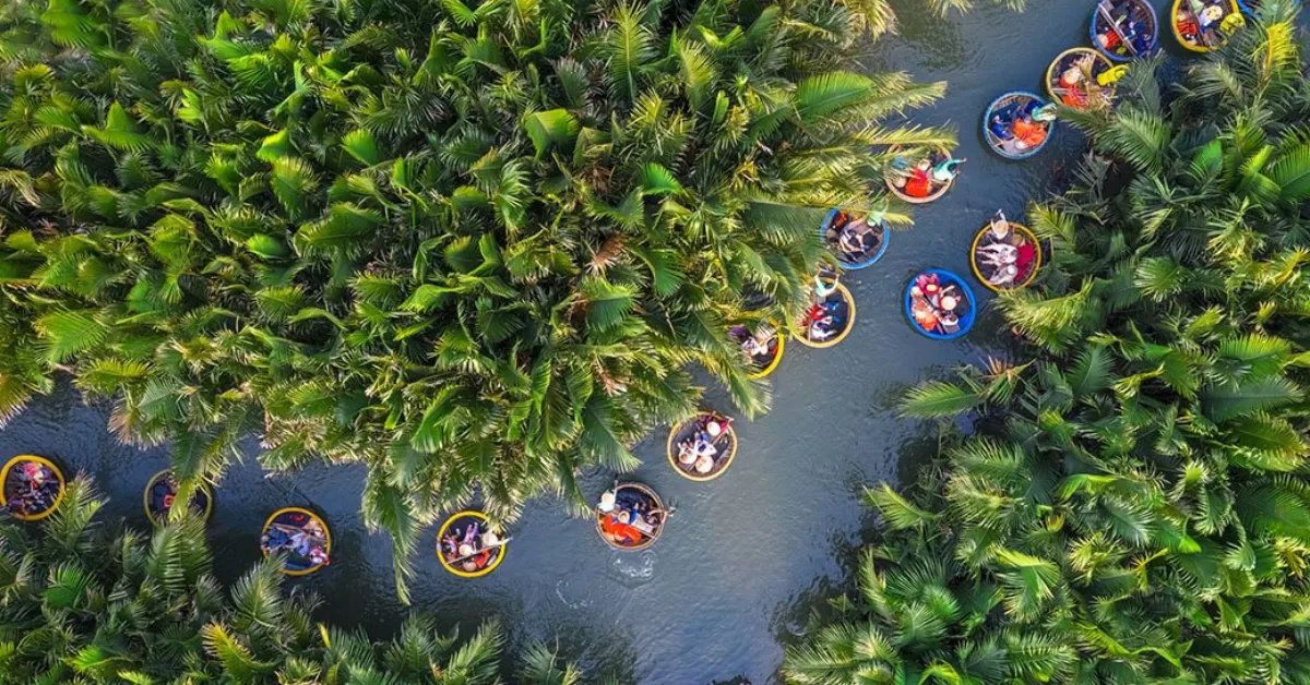 Vietnam Travel Guide showcasing Central Vietnam travel destinations